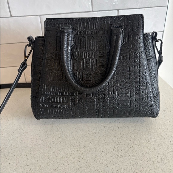 Steve Madden Embossed Leather Crossbody shoulder Tote Bag Purse Black EUC Mint - Picture 2 of 10